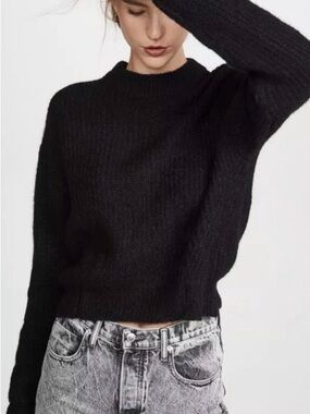 Alpaca Reformation Black Cropped Crew Sweater